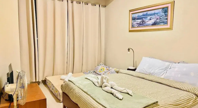 Номер Comfort Mactan cozy 1 bedroom with 3 beds
