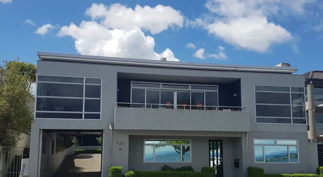 Ultimate Luxury on Lake Terrace, Boek Hotel Taupo 