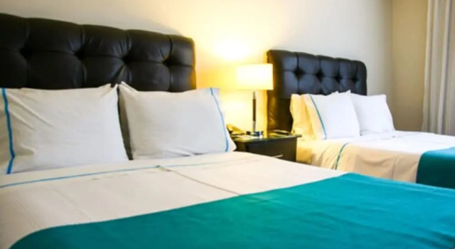Четырёхместный номер Standard Country Hotel & Suites
