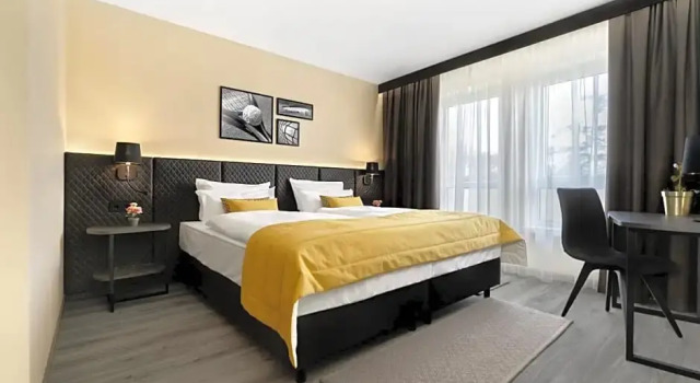 Номер Deluxe COURT HOTEL