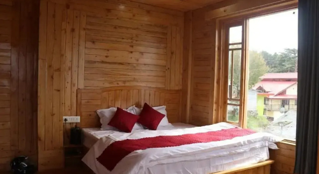 The OutHouse Forest View - Kalatop, Забронировать Отель Отели штата Химачал-Прадеш с завтраком, Завтраки