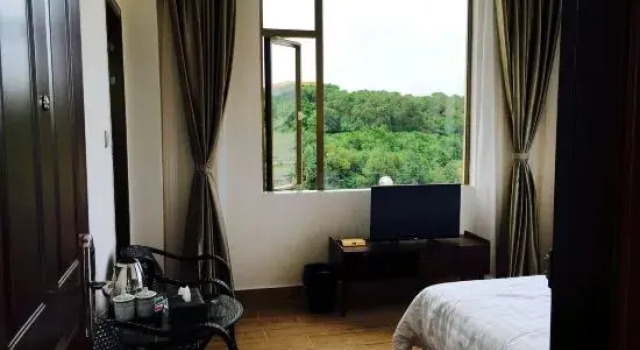 Двухместный семейный люкс с видом на море Haijingwan Hotel