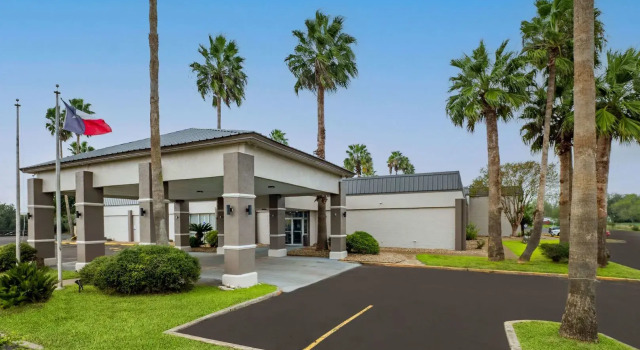 Days Inn by Wyndham Alice, Rezervați Hotel Alice Houston