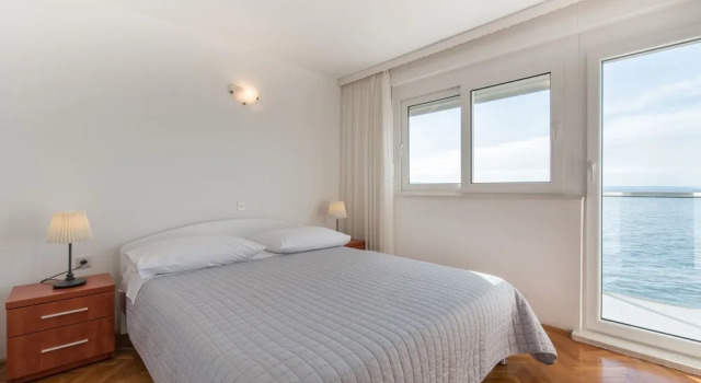 Апартаменты Standard Beachfront Apartments Zanic