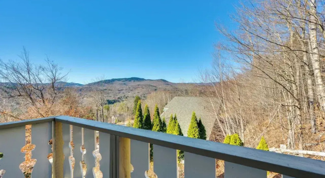 Коттедж 1 Mi to Story Land: Spacious Home w/ Mtn Views!
