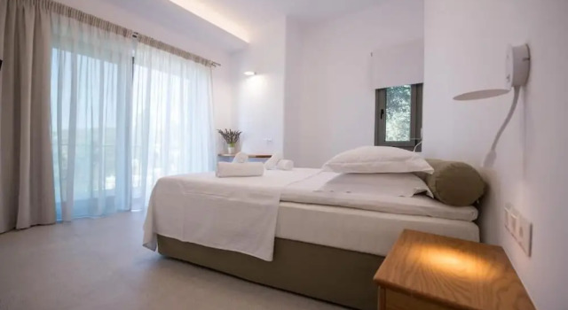 Grand View Elios, Забронировать Отель Отели Скопелос с парковкой, Парковка