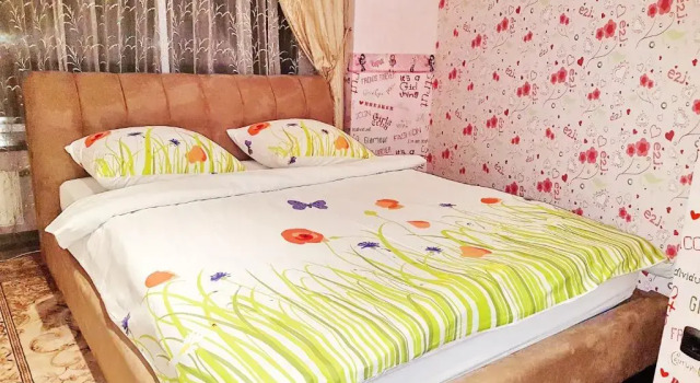 Апартаменты с 2 комнатами с балконом и с видом на реку Best Apartments in Most City, River View