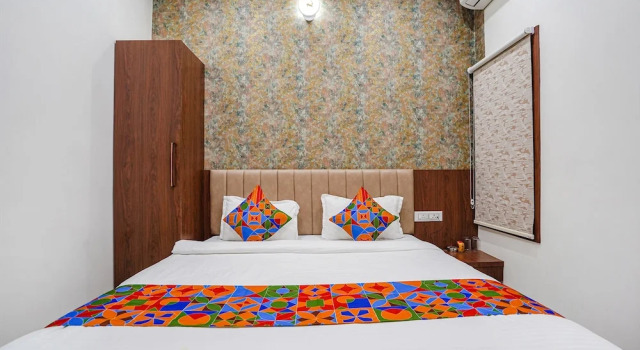 Номер Deluxe Fabhotel Siddhant
