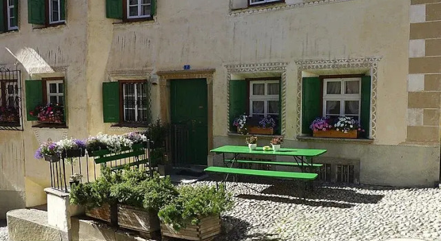 Chesa Stiffler Veglia I, Book Hotel Pontresina 