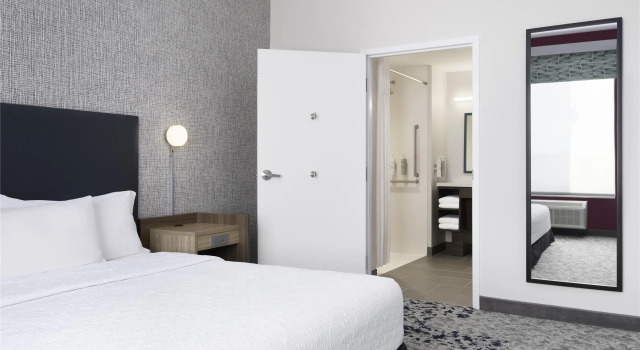 Двухместный люкс c 1 комнатой Home2 Suites by Hilton Stevens Point