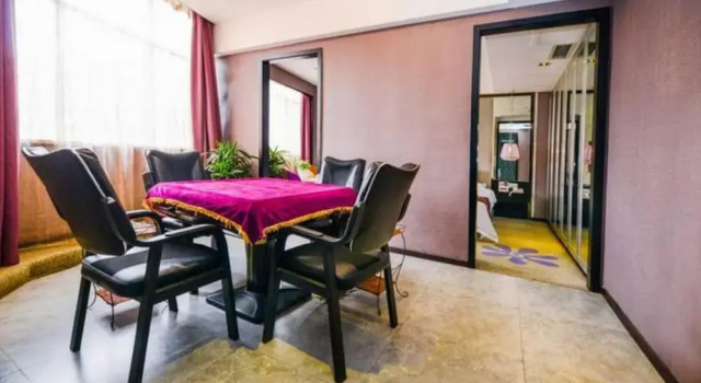 Номер Standard Chongqing Haijun Hotel