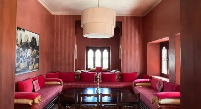 Вилла Villa Layyine avec personnel, piscine, spa et sports