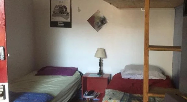 Auberge Chez Jean, Book Hostel Hostels in Montreal, Hostel