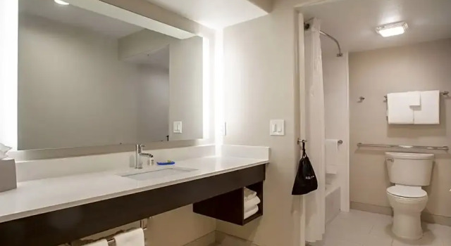 Номер Premium Holiday Inn Express Prescott by IHG