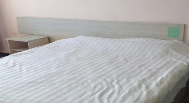 Harbin Dadong Express Hotel, Book Hotel Hoteller i Songbei med parkering, Parkering