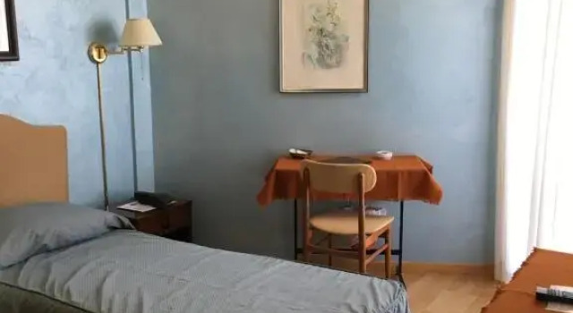 Одноместный номер Standard Hotel Universo