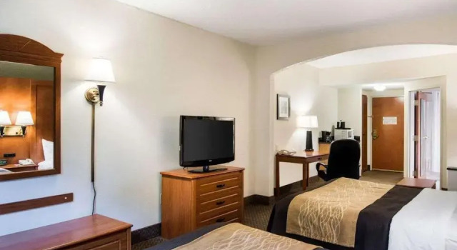 Четырёхместный люкс c 1 комнатой Comfort Inn & Suites LaVale - Cumberland