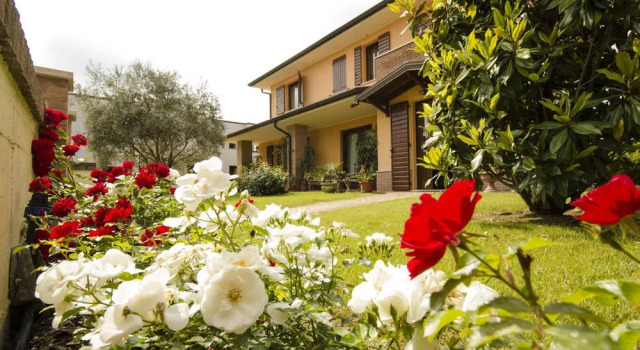B&B La Dimora delle Calendule, Buchen Sie Bed & Breakfast Borgo Virgilio Lombardei
