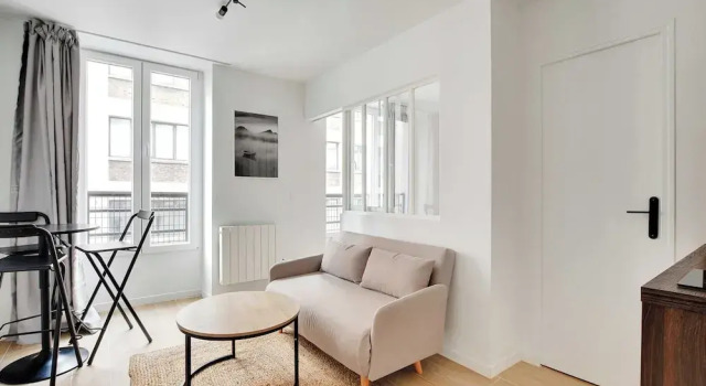 Апартаменты Modern Apartment in Hotel Residence
