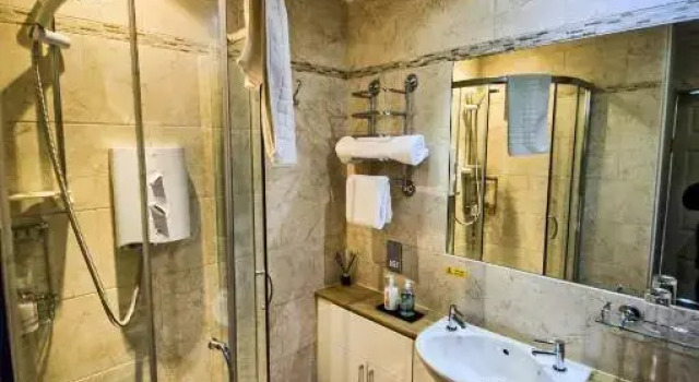 Номер Standard West End Guest House
