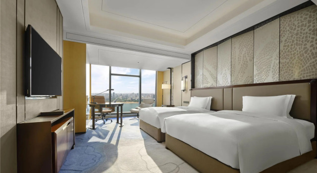 Двухместный номер Deluxe с видом на реку Hilton Zhuzhou