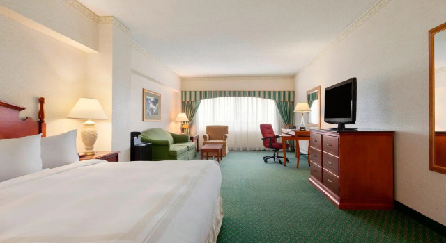 Standard Doppel Zimmer Radisson Hotel Cedar Rapids