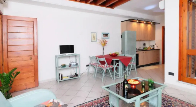 Flat Dei Mille, Забронировать Апартаменты/квартира Кальяри Южная Сардиния, рядом с Национальный археологический музей