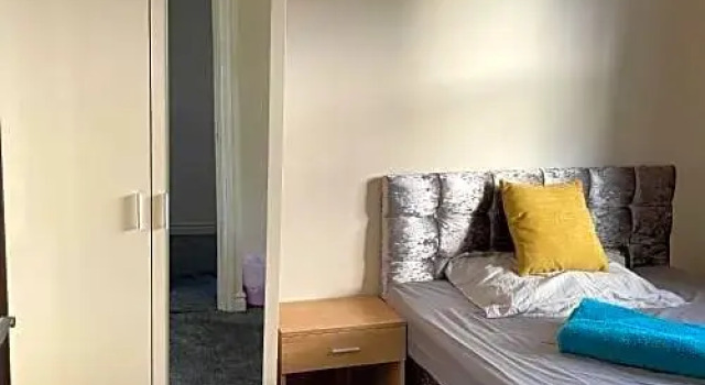 PC LODGE Kingswood ST PRESTON R1, Забронировать Отель Престон Ланкашир, рядом с Железнодорожный вокзал Престона
