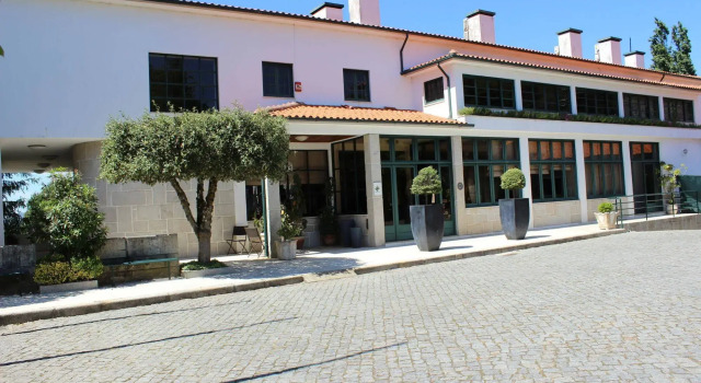 Hotel Rural Casa de São Pedro, Book Hotel Hotels in Centro with a Pool, Swimming Pool