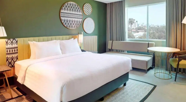 Номер Deluxe Mercure Makassar Nexa Pettarani