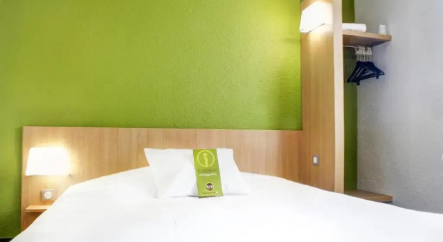 Двухместный номер Standard Hôtel Inn Design Montluçon