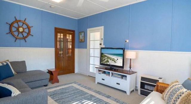 Modern Cottage in the Heart of Huskisson, Забронировать Дом для отпуска Коттеджи Хаскиссон, Коттедж