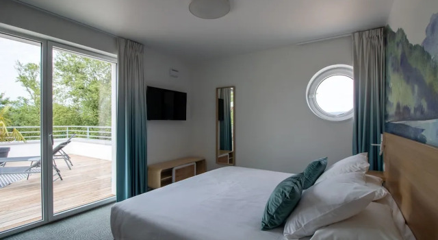 Апартаменты с 3 комнатами Shana Hôtel et Résidence, Originals Relais