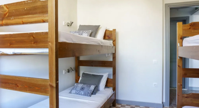 Четырёхместный номер Standard Dioskouros Hostel