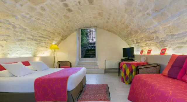 Executive Dvoulůžkový s manželskou postelí pokoj Best Western Hotel Le Guilhem