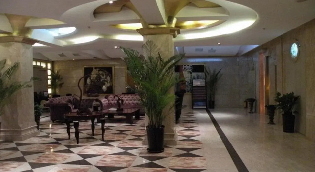 base-Sanlitun Serviced Apartment