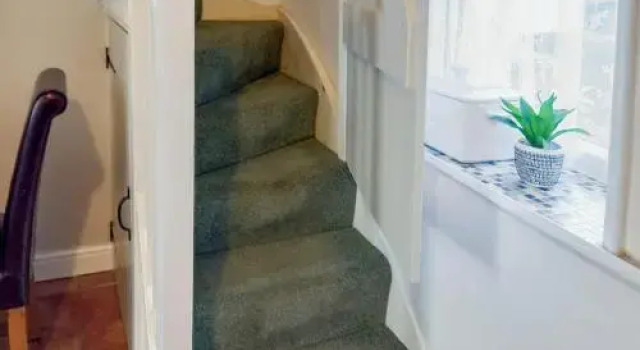 1 Tower Cottage, Varaa Lomakoti Mökit kohteessa Merseyside, Mökki