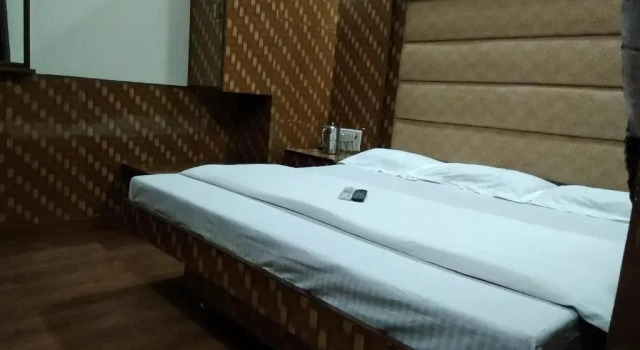 Silver Palace Hotel, Забронировать Отель Отели Нью-Дели с завтраком, Завтраки