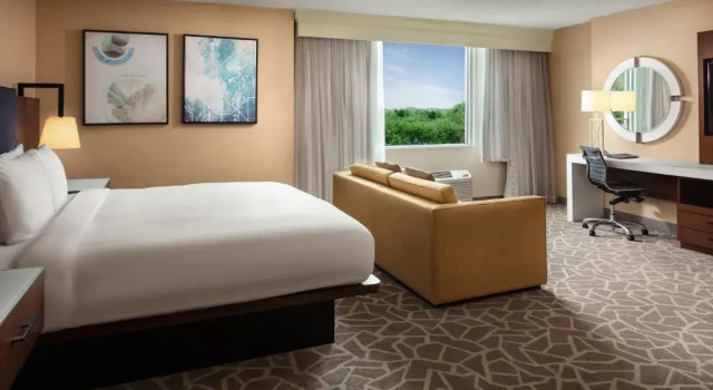 Двухместный полулюкс DoubleTree by Hilton Hotel Annapolis