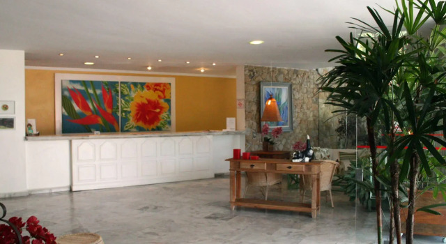 Ubatuba Palace Hotel, Забронировать Отель Отели в центре Убатуба с завтраком, отели в центре Убатуба с завтраком