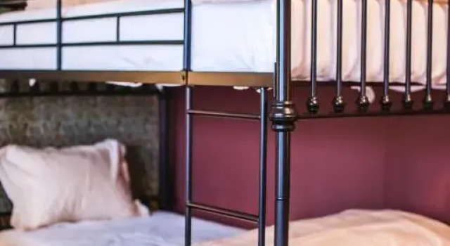 Четырёхместный семейный номер Standard The Pollard Hotel