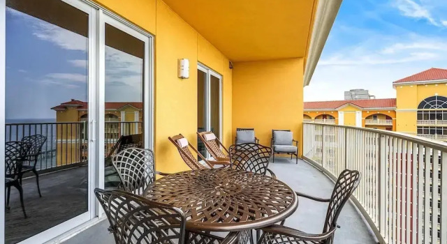 Salt and Shore Escape Sleeps 7, Забронировать Апартаменты/квартира Панама-Сити Панхэндл Флорида, рядом с Аквагалерея изобразительного искусства