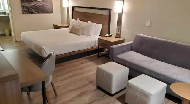 Двухместный номер Deluxe Wyndham Garden San Diego near SeaWorld