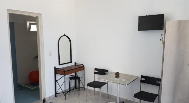 Iliovasilema Studios, Rezervați Hotel Donousa Cicladele
