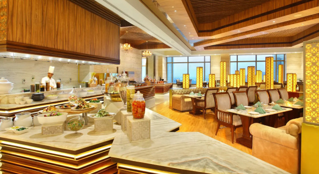 Seven Seas Hotel, Забронировать Отель Рохини 