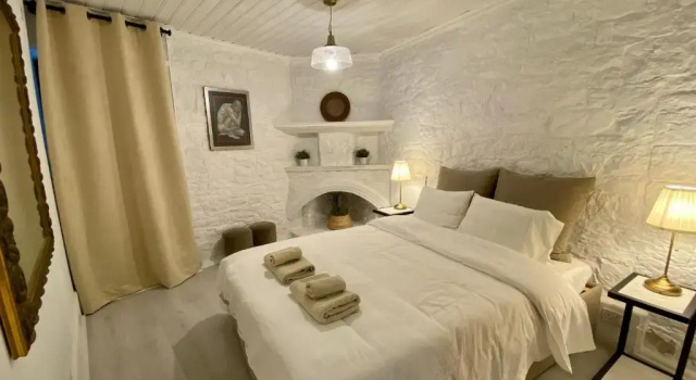 Leonys House by TrulyCyprus, Забронировать Дом для отпуска Коттеджи Какопетрия, Коттедж