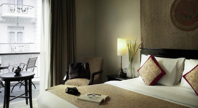 Двухместный номер Executive с балконом The Phoenix Hotel Yogyakarta - Handwritten Collection