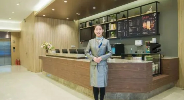 HanTing Premium Hotel (Kaifeng Henan University), Buchen Sie Hotel Kaifeng Henan