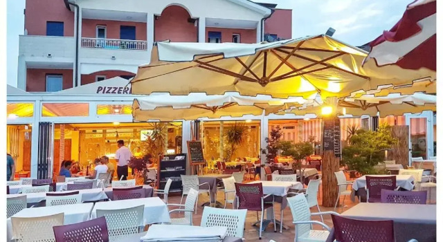 Апартаменты Дуплекс Villaggio Ai Pini Lido Altanea