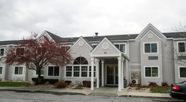 Microtel Inn & Suites by Wyndham Calcium/Near Fort Drum, Buchen Sie Hotel Calcium New York State